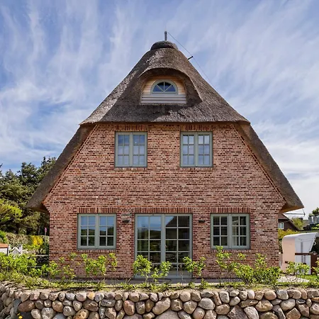 Vakantiehuis Robbenhues 3 *
